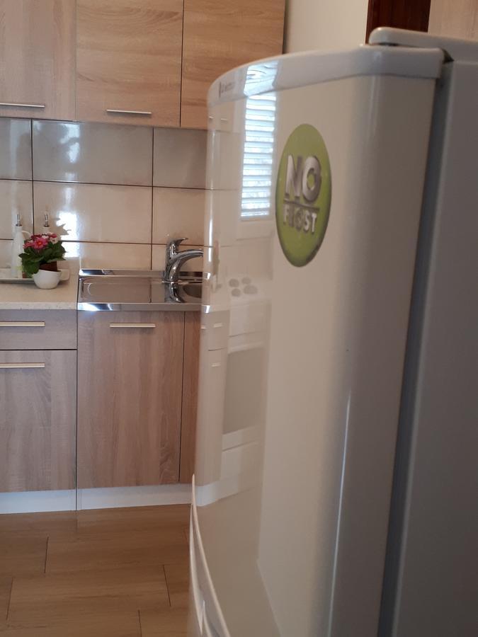 Momentera Apartments Kotor Luaran gambar